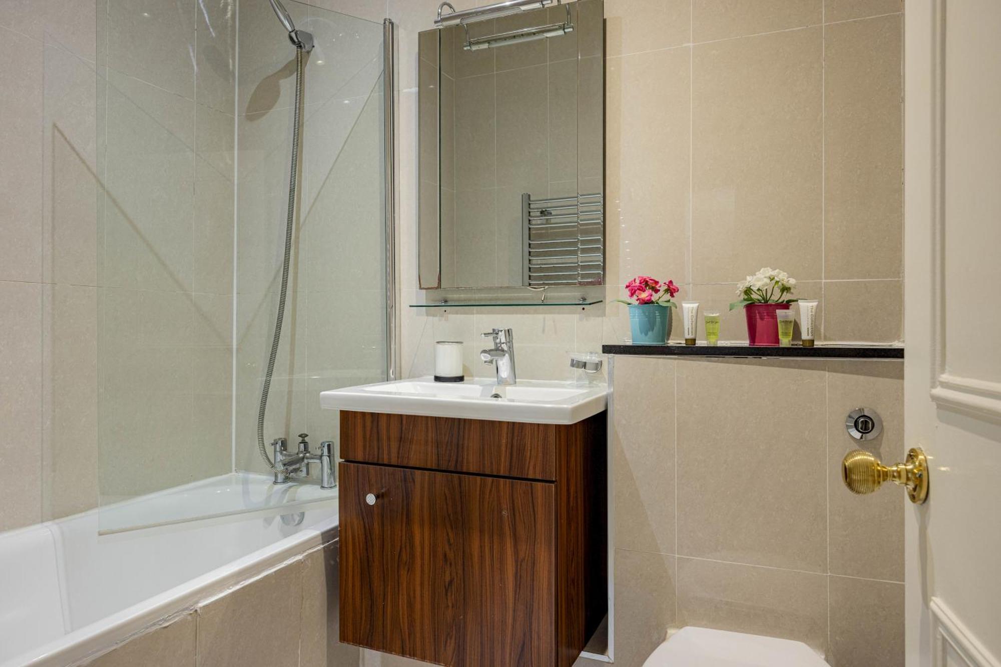 Picktheplace Lancaster Gate 런던 외부 사진